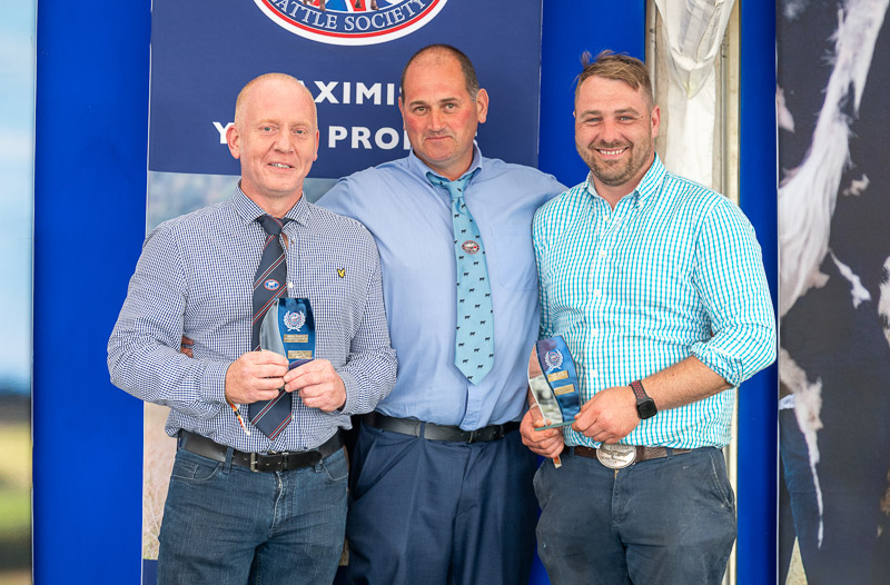 Breeder & Exhibitor Award